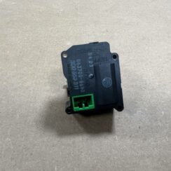 Apsildes sistēmas aktuators priekš VW PHAETON 2003