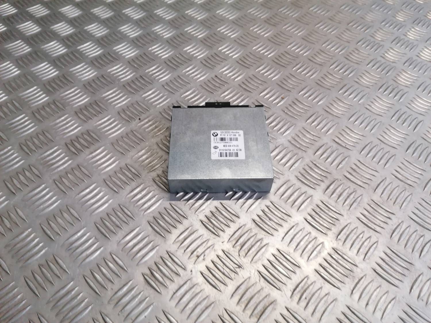 Sprieguma stabilizācijas bloks priekš BMW 318D E91 2008 TOURING 2 Sprieguma stabilizācijas bloks priekš BMW 318D E91 2008 TOURING