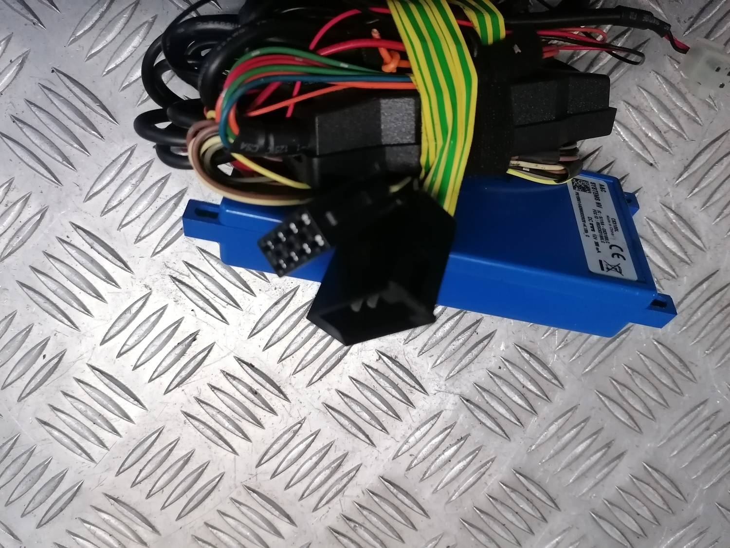 Bluetooth vadības bloks priekŔ BMW 318D E91 2008 TOURING 3 Bluetooth vadības bloks priekŔ BMW 318D E91 2008 TOURING