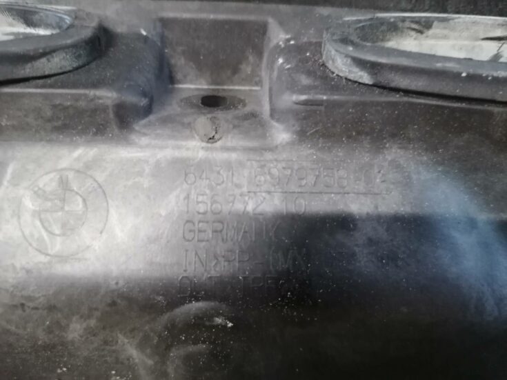 Dzinēja nodalījuma plastmasa priekš BMW 318D E91 2008 TOURING