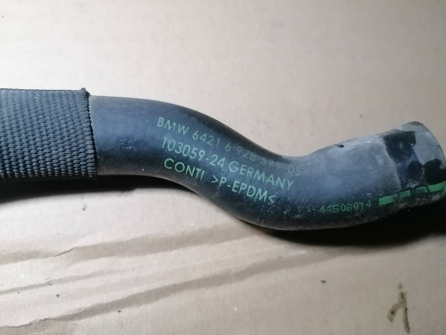 Dzesēšanas caurule priekš BMW 318D E91 2008 TOURING 3 Dzesēšanas caurule priekš BMW 318D E91 2008 TOURING