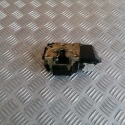 Priekšējo kreiso durvju slēdzene priekš XSARA PICASSO 2003