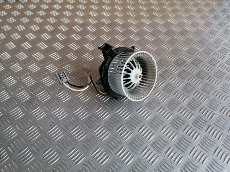 Salona ventilators priekš OPEL ASTRA J 2012 1