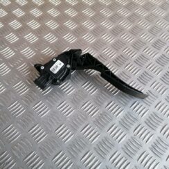 Gāzes pedālis priekš OPEL ASTRA J 2012