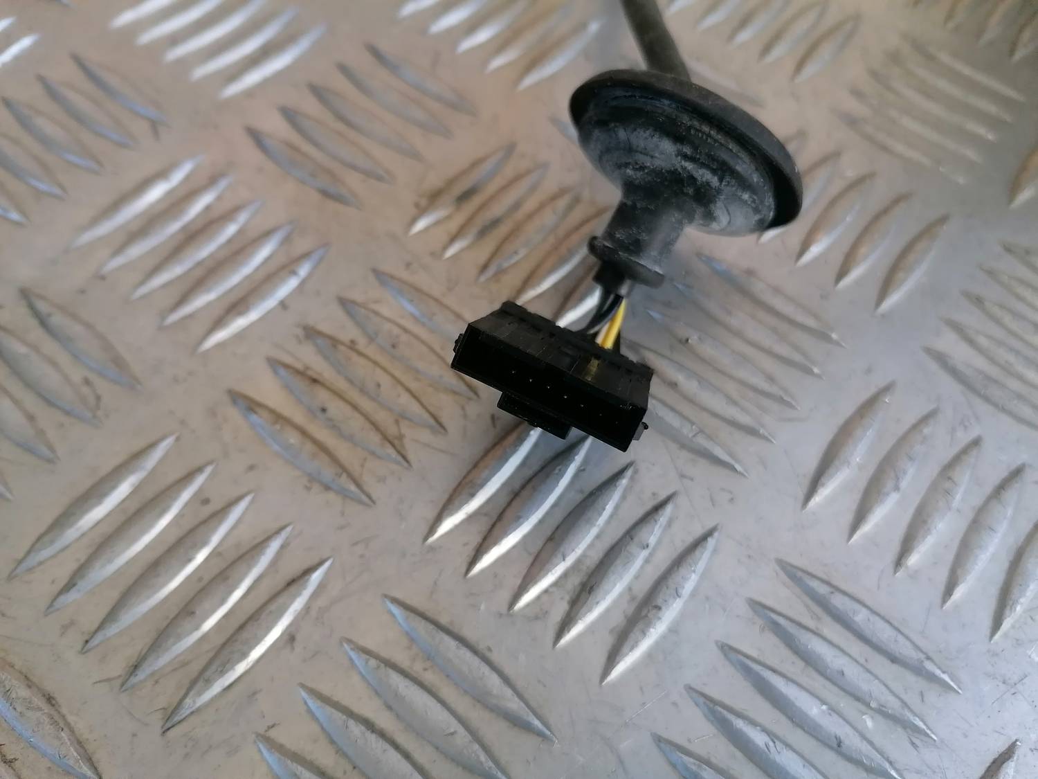 Ārējais spogulis, pa labi priekš OPEL ASTRA J 2012 4 Ārējais spogulis, pa labi priekš OPEL ASTRA J 2012