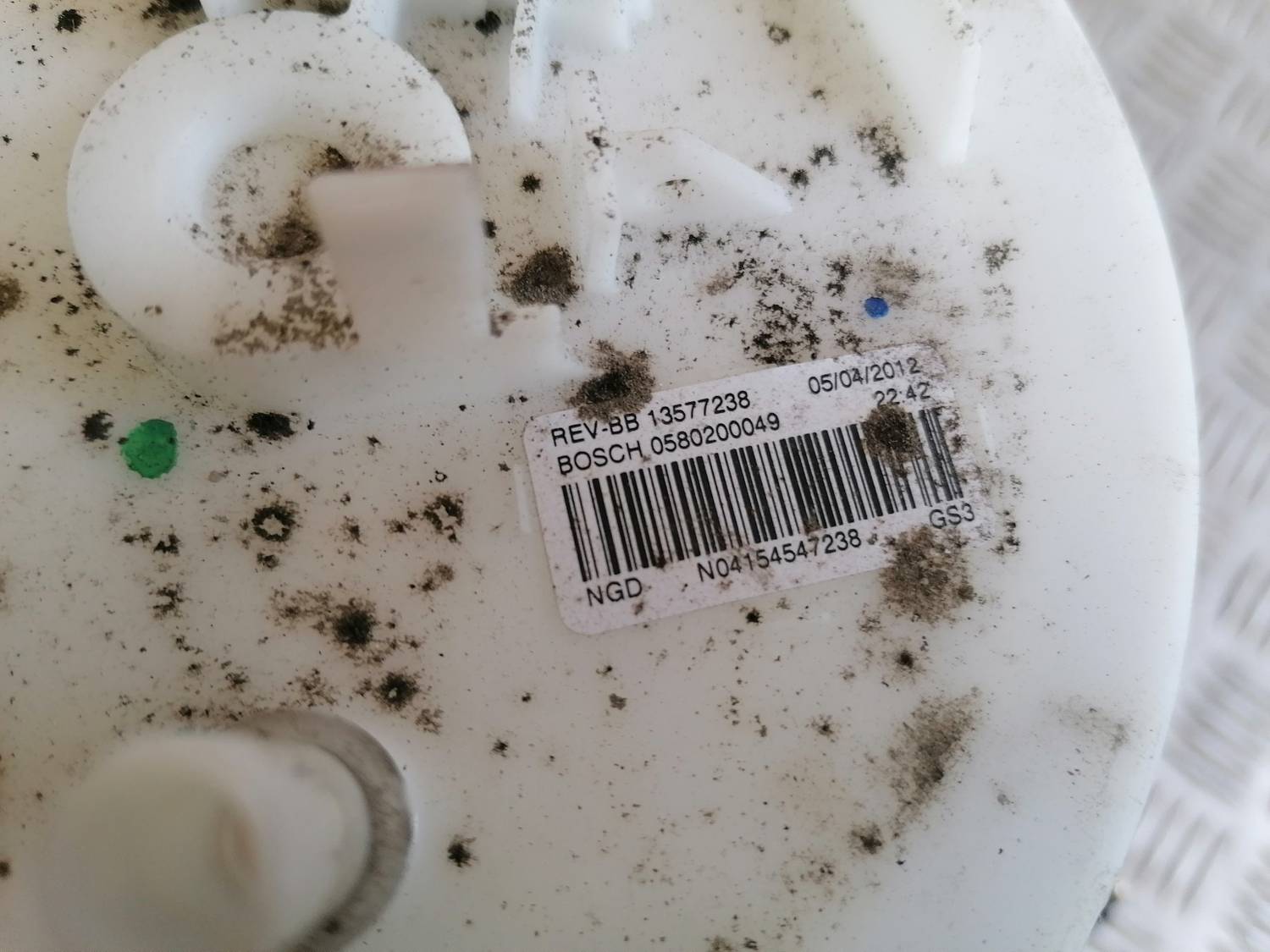 Degvielas tvertnes sūknis priekš OPEL ASTRA J 2012 6 Degvielas tvertnes sūknis priekš OPEL ASTRA J 2012