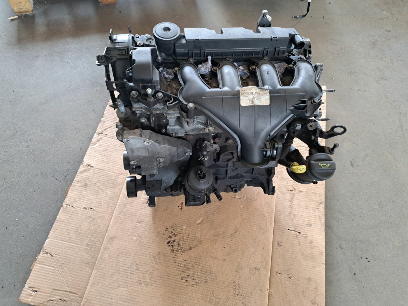 Dzinējs priekš VOLVO V70 2009 13 Dzinējs priekš VOLVO V70 2009