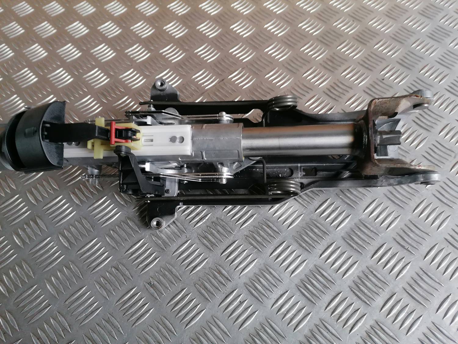 Stūres statne priekš MERCEDES BENZ ML280 2008 OBSIDIAN BLACK 3 Stūres statne priekš MERCEDES BENZ ML280 2008 OBSIDIAN BLACK