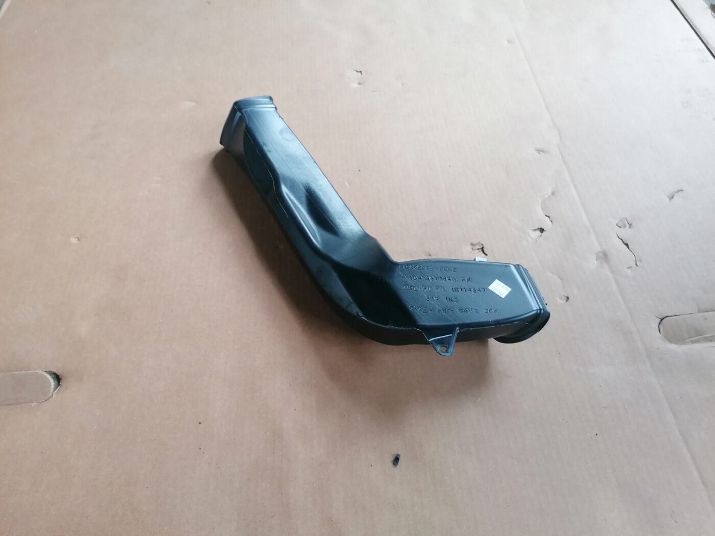 Salona gaisa vads priekš MERCEDES BENZ ML280 2008 OBSIDIAN BLACK 1 Salona gaisa vads priekš MERCEDES BENZ ML280 2008 OBSIDIAN BLACK