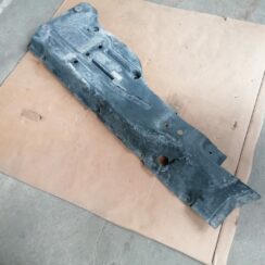 Virsbūves apakšējais aizsargs priekš MERCEDES BENZ ML280 2008 OBSIDIAN BLACK