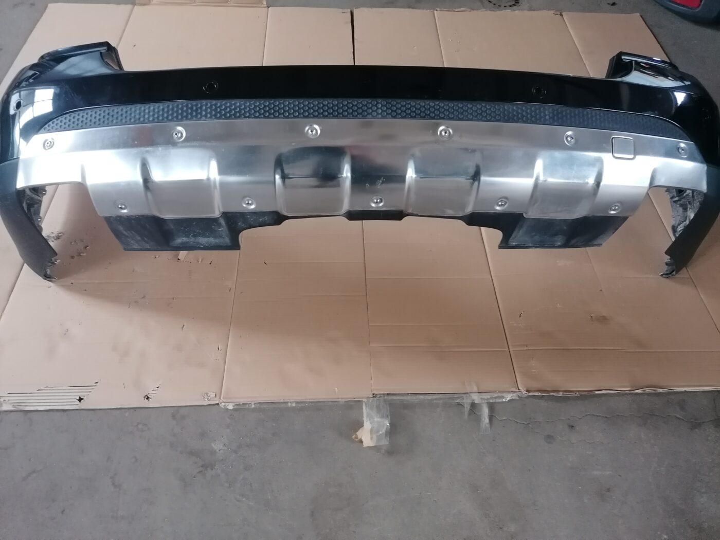 Aizmugures buferis priekš MERCEDES BENZ ML280 2008 OBSIDIAN BLACK 1 Aizmugures buferis priekš MERCEDES BENZ ML280 2008 OBSIDIAN BLACK