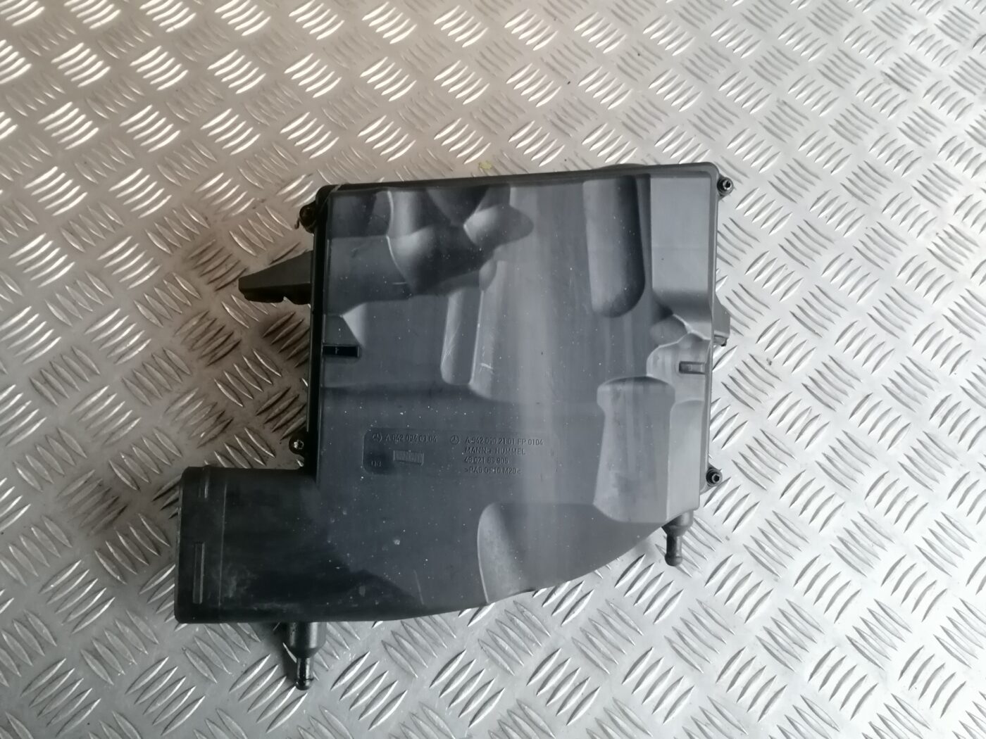 Gaisa filtra korpuss priekš MERCEDES BENZ ML280 2008 OBSIDIAN BLACK 1 Gaisa filtra korpuss priekš MERCEDES BENZ ML280 2008 OBSIDIAN BLACK