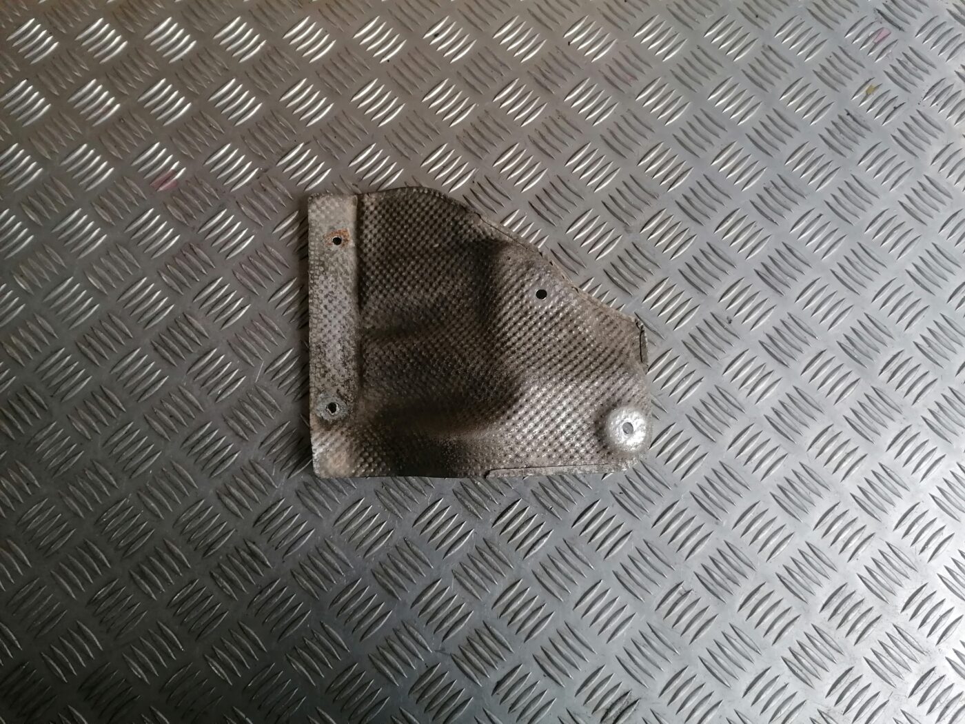 Karstuma aizsargs (mazs) priekš MERCEDES BENZ ML280 2008 OBSIDIAN BLACK 1 Karstuma aizsargs (mazs) priekš MERCEDES BENZ ML280 2008 OBSIDIAN BLACK