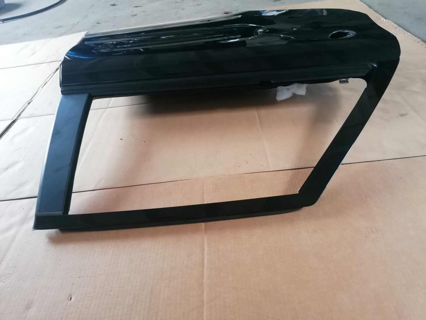 Aizmugurējās labās durvis priekš MERCEDES BENZ ML280 2008 OBSIDIAN BLACK 6 Aizmugurējās labās durvis priekš MERCEDES BENZ ML280 2008 OBSIDIAN BLACK