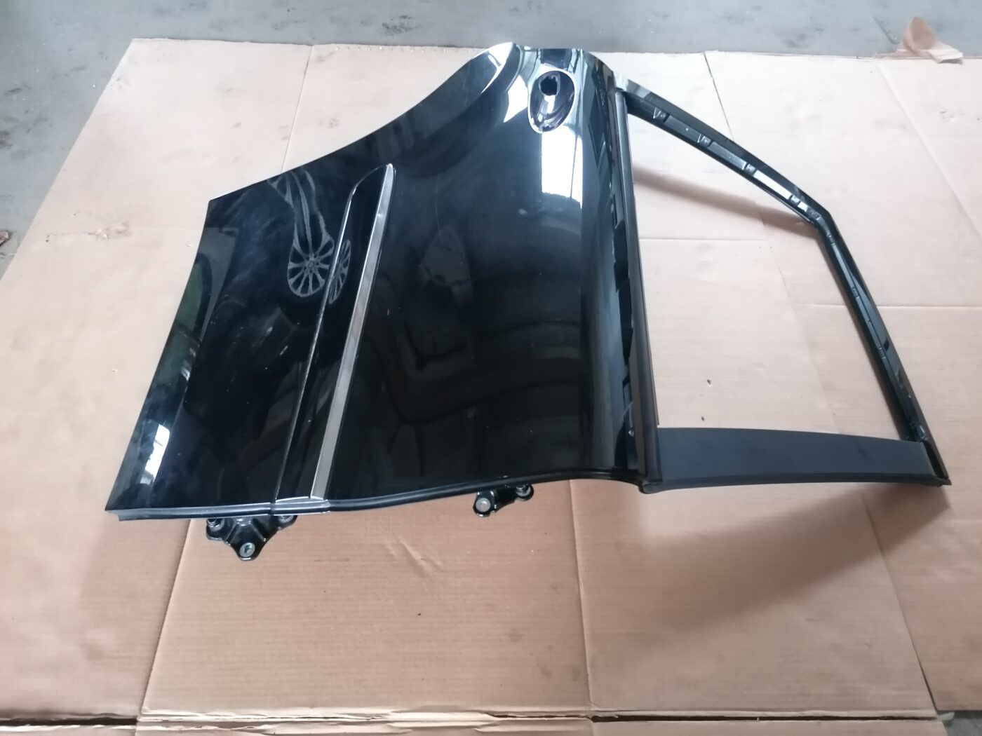 Aizmugurējās labās durvis priekš MERCEDES BENZ ML280 2008 OBSIDIAN BLACK 7 Aizmugurējās labās durvis priekš MERCEDES BENZ ML280 2008 OBSIDIAN BLACK