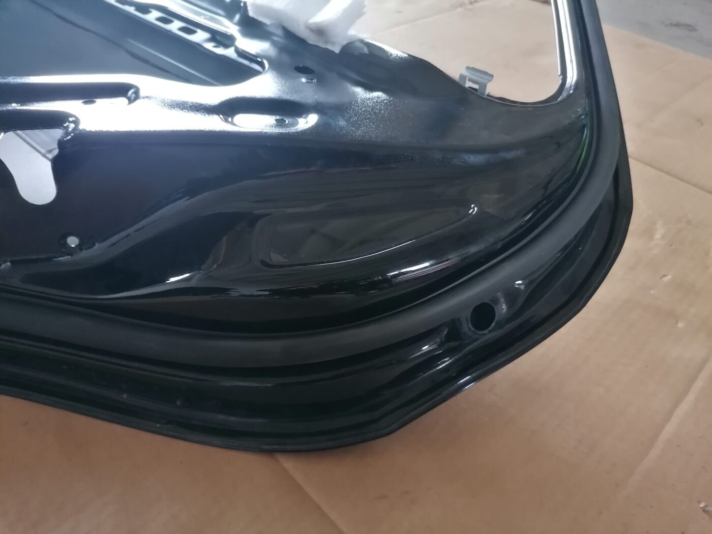 Aizmugurējās labās durvis priekš MERCEDES BENZ ML280 2008 OBSIDIAN BLACK 19 Aizmugurējās labās durvis priekš MERCEDES BENZ ML280 2008 OBSIDIAN BLACK