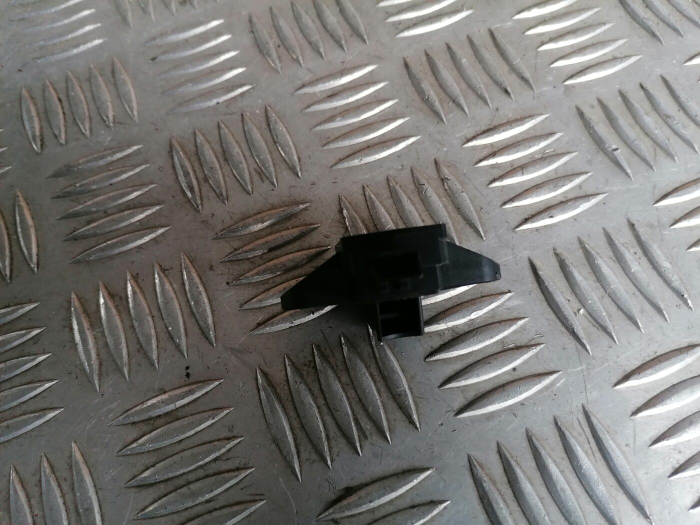 Drošības spilvena trieciensensors priekš MERCEDES BENZ ML280 2008 OBSIDIAN BLACK 2 Drošības spilvena trieciensensors priekš MERCEDES BENZ ML280 2008 OBSIDIAN BLACK