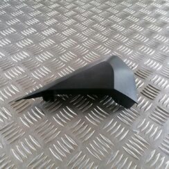 Durvju stikla moldings priekš VW CRAFTER 2018