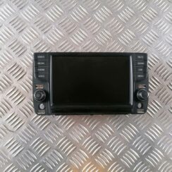 CD/DVD/Navigācijas bloks priekš VW CRAFTER 2018