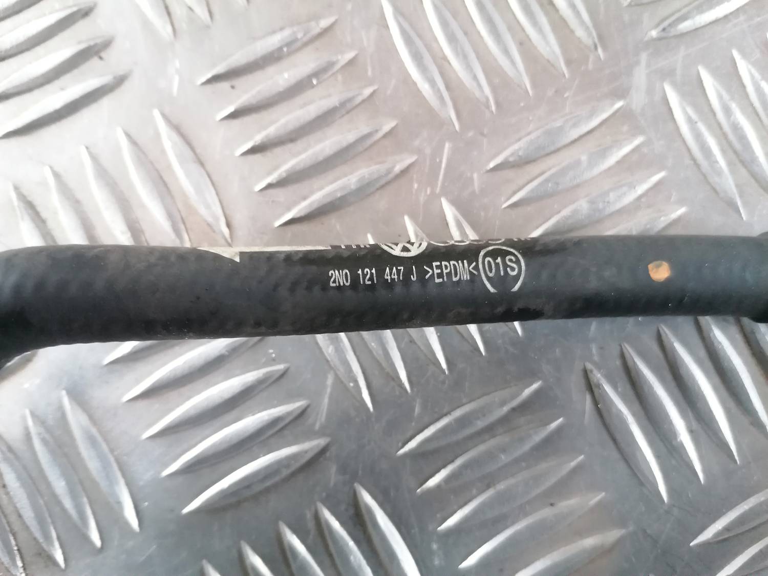 Dzesēšanas caurule priekš VW CRAFTER 2018 5 Dzesēšanas caurule priekš VW CRAFTER 2018