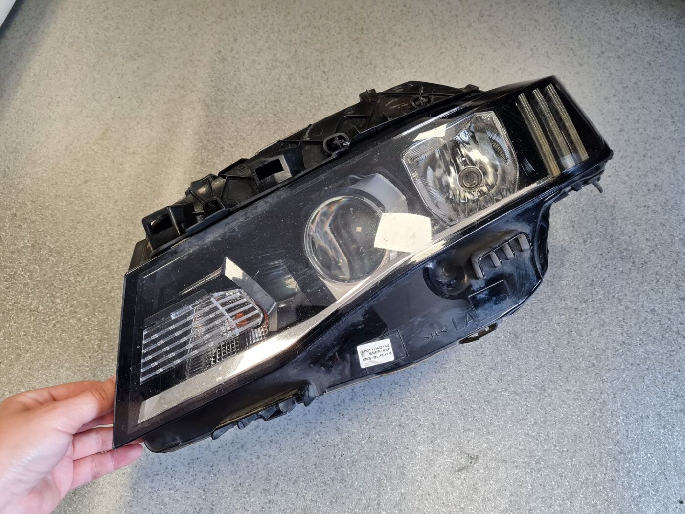 Priekšējais kreisais lukturis priekš PEUGEOT 508 2019 15 Priekšējais kreisais lukturis priekš PEUGEOT 508 2019