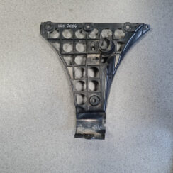 Aizmugurējā spārna un bufera stiprinājums priekš BMW 525 E60 2004 BLACK