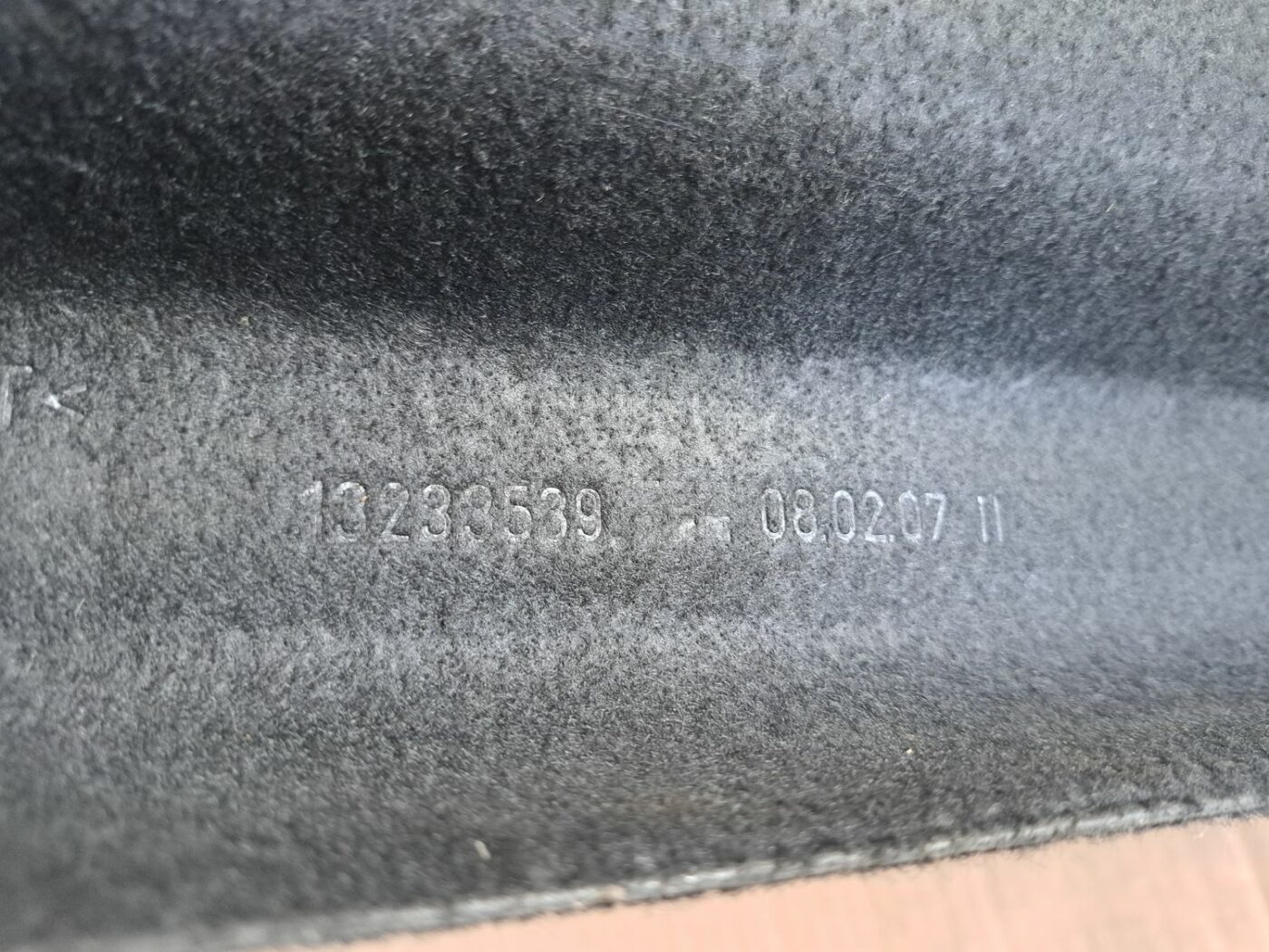 Bagāžnieka nodalījuma plaukts priekš OPEL CORSA 2007 3 Bagāžnieka nodalījuma plaukts priekš OPEL CORSA 2007