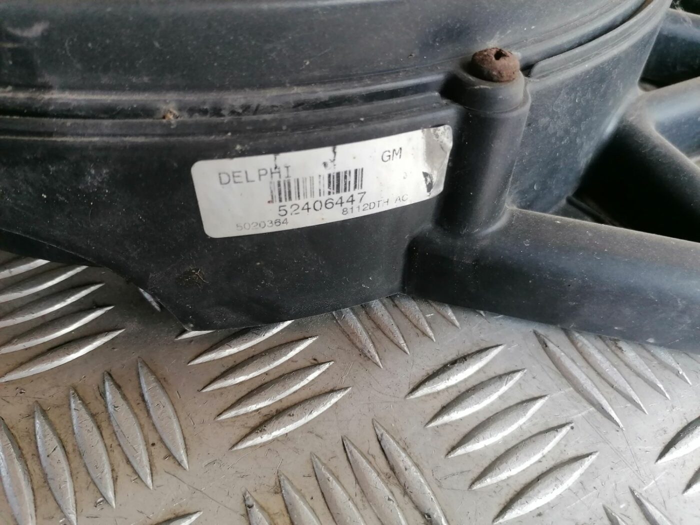 Gaisa kondicioniera ventilators priekš OPEL MERIVA 2004 7 Gaisa kondicioniera ventilators priekš OPEL MERIVA 2004