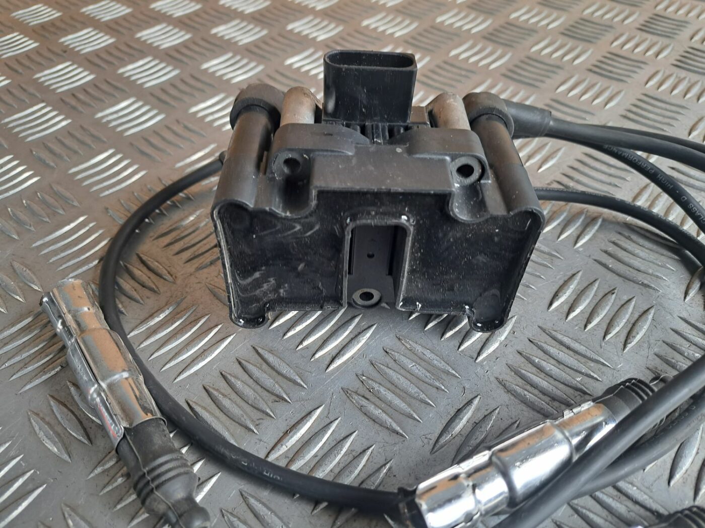 Augstsprieguma spole priekš VW GOLF IV 1999 2 Augstsprieguma spole priekš VW GOLF IV 1999