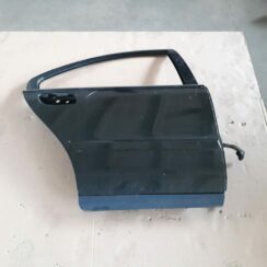 Aizmugurējās labās durvis priekš VOLVO S60 2007