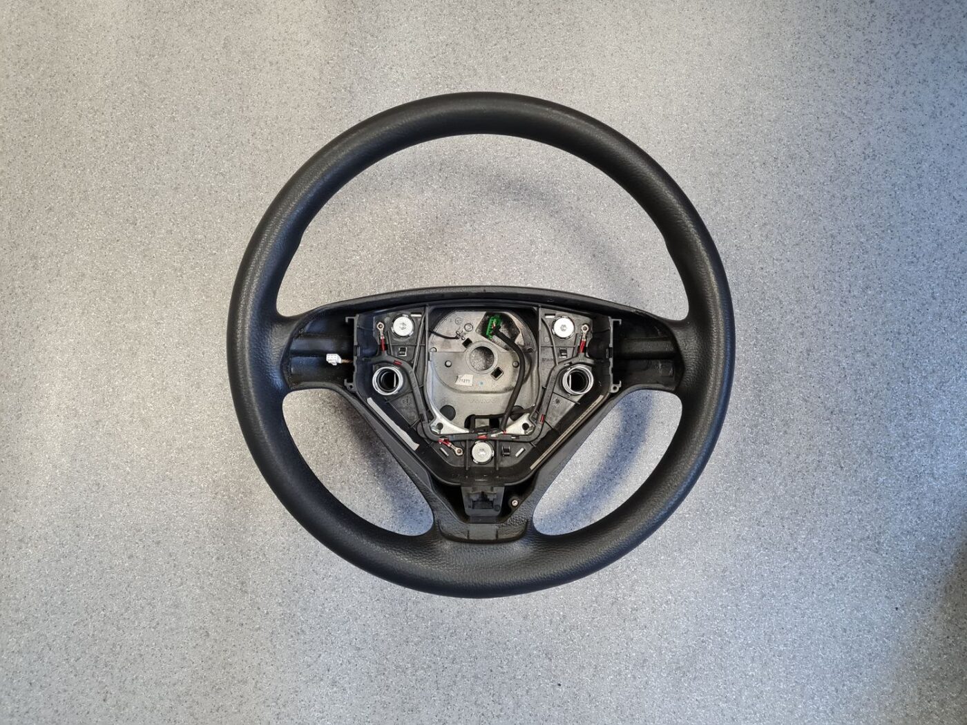 Stūre priekš VOLVO S60 2007 1 Stūre priekš VOLVO S60 2007