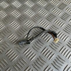 Vējstikla mazgāšanas šķidruma sprausla priekš VW GOLF IV 1999