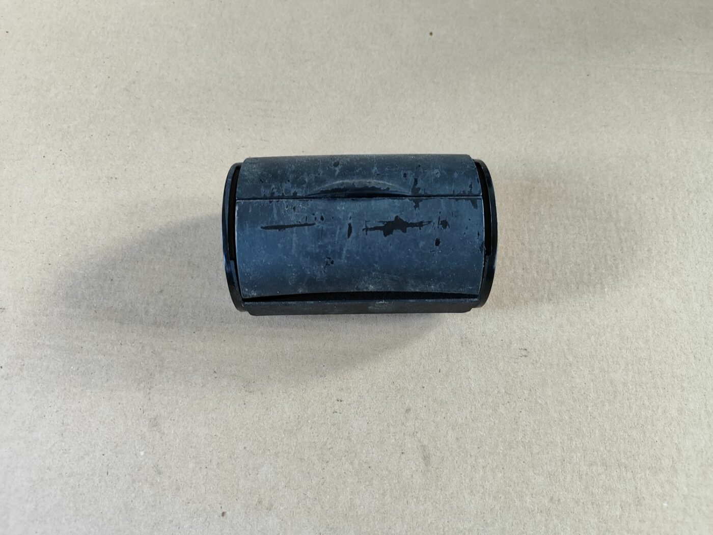 Pelnu trauks priekš VW GOLF IV 1999 1 Pelnu trauks priekš VW GOLF IV 1999