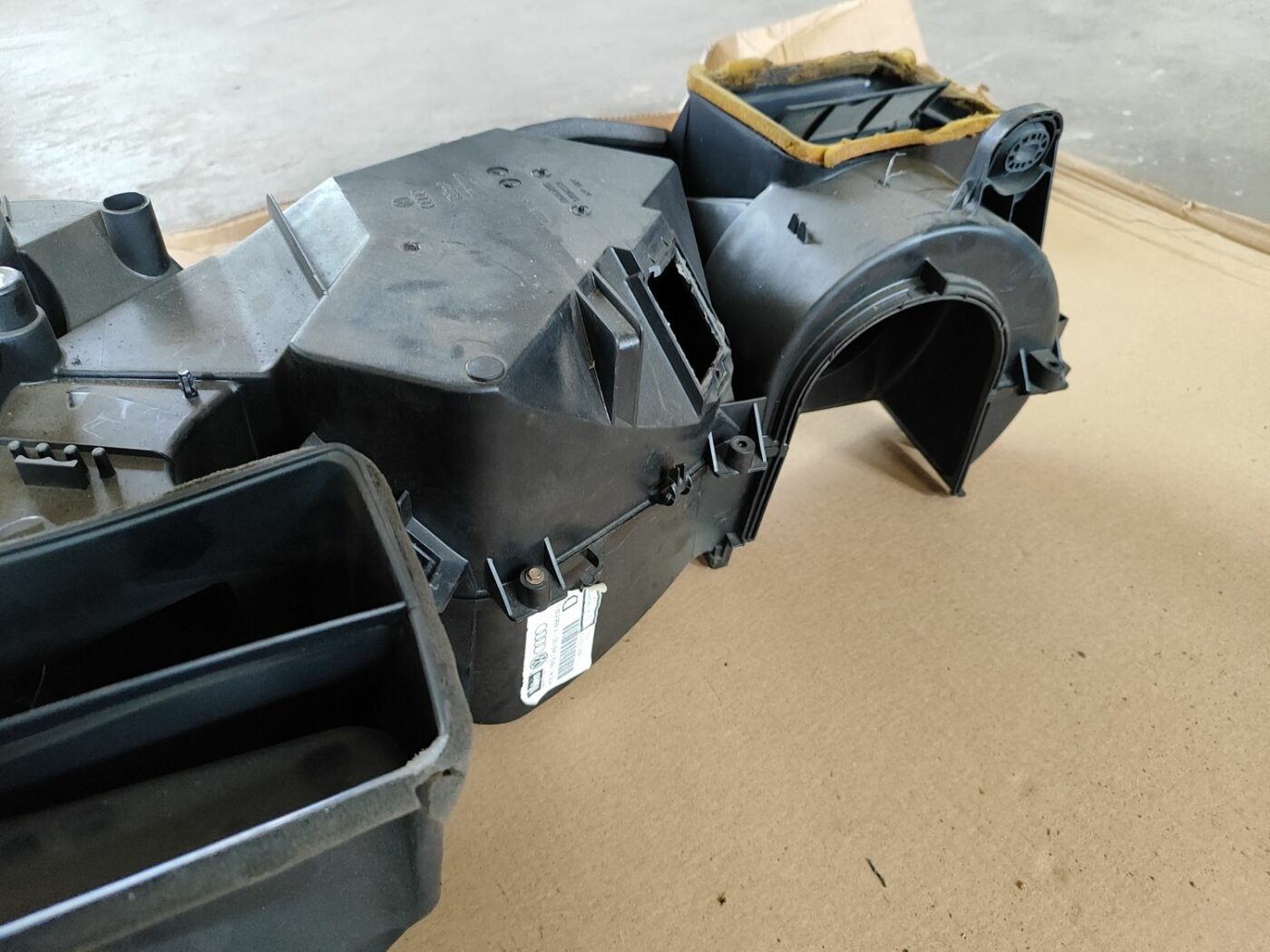 Salona sildītājs priekš VW GOLF IV 1999 2 Salona sildītājs priekš VW GOLF IV 1999