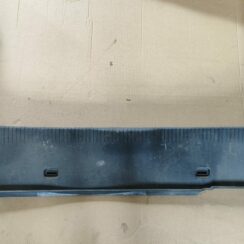 Bagažnieka nodalījuma sliekšņa uzlika priekš VW GOLF IV 1999