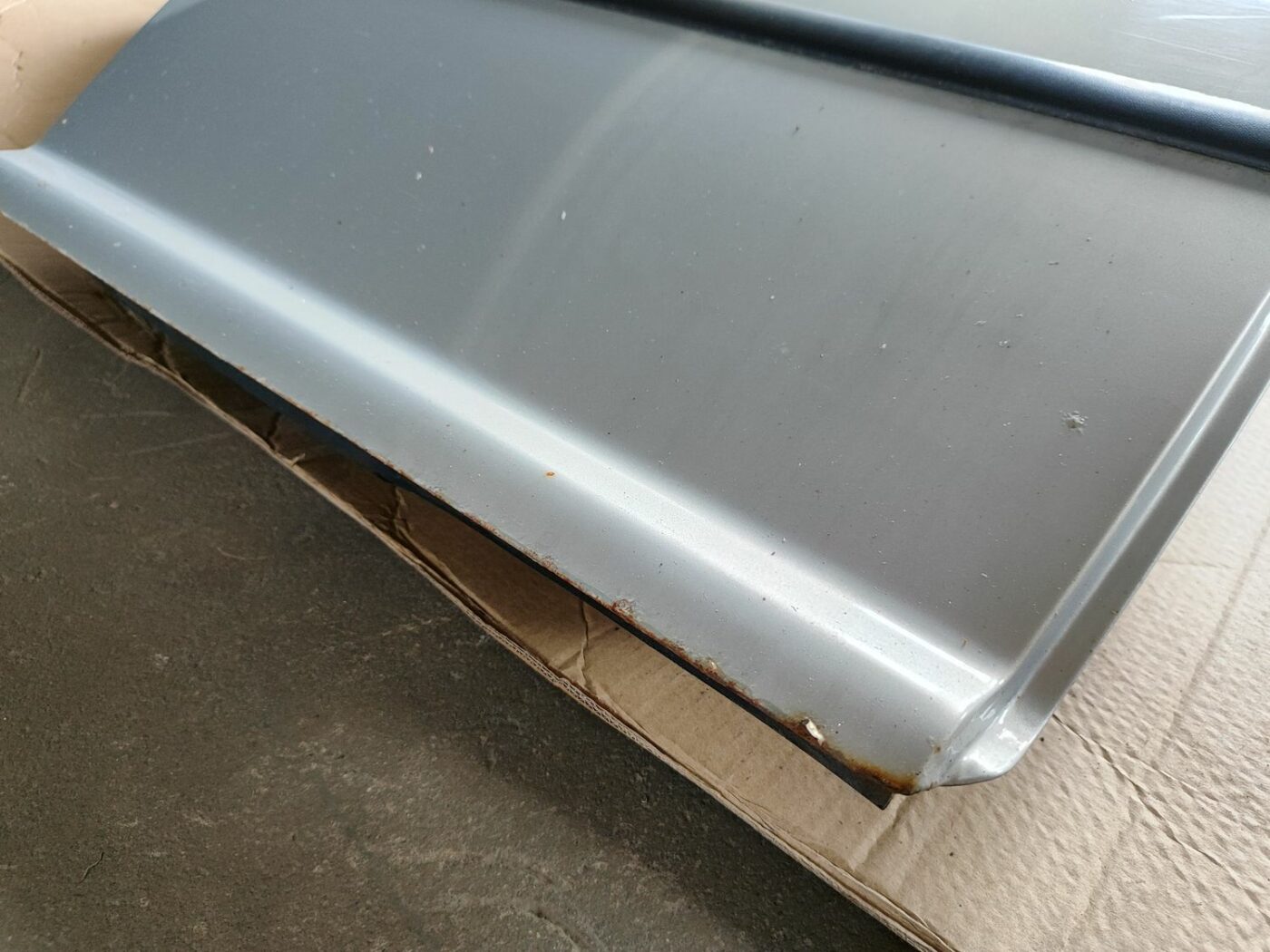 Aizmugurējās labās durvis priekš VW GOLF IV 1999 9 Aizmugurējās labās durvis priekš VW GOLF IV 1999