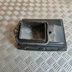 Gaisa filtra korpuss priekš VW GOLF IV 1999