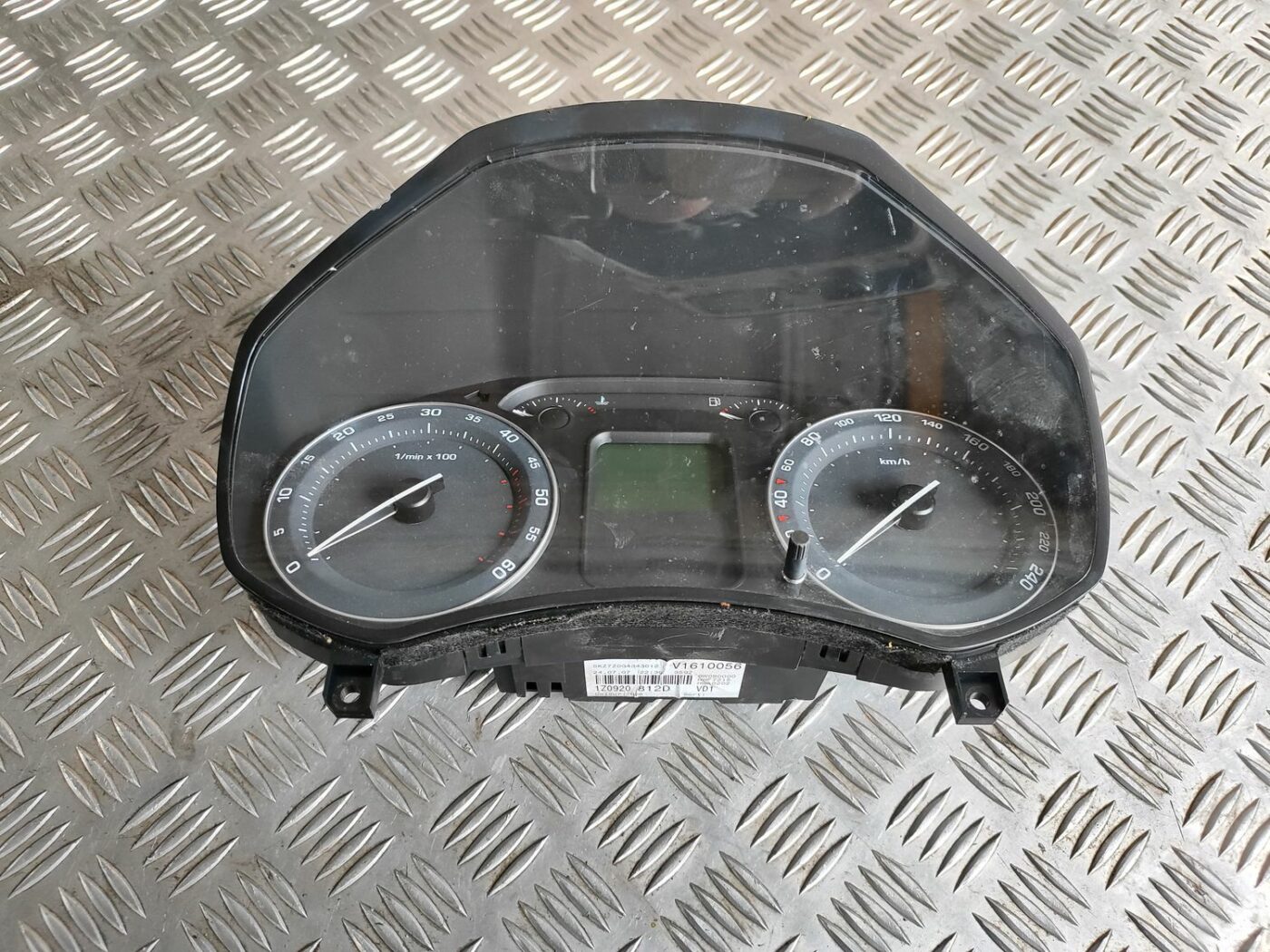 Spidometrs priekš SKODA OCTAVIA 2008 5 Spidometrs priekš SKODA OCTAVIA 2008