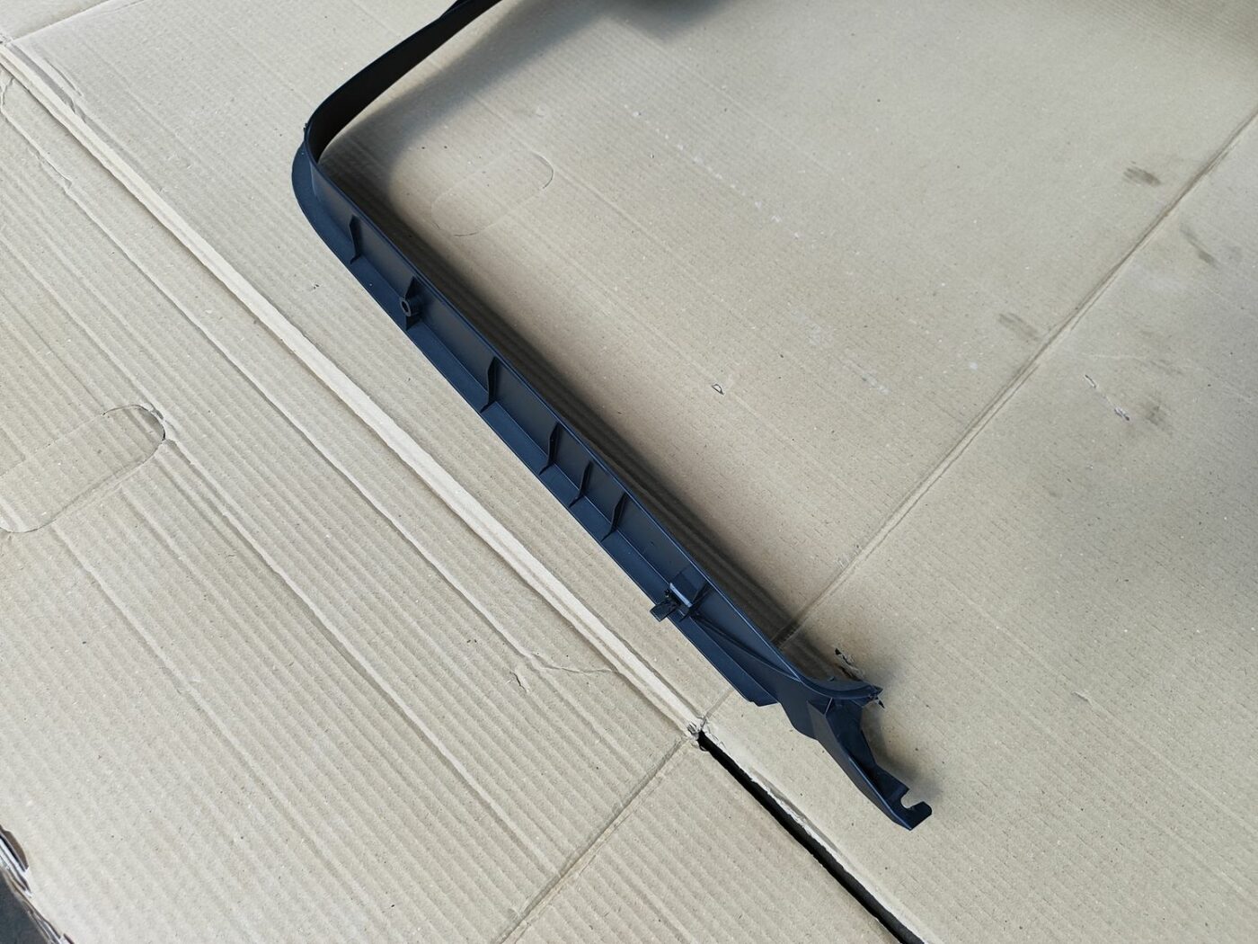 Bagāžnieka vāka apdare priekš SKODA OCTAVIA 2008 6 Bagāžnieka vāka apdare priekš SKODA OCTAVIA 2008