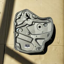 Stikla pacelšanas mehānisma panele priekš SKODA OCTAVIA 2008