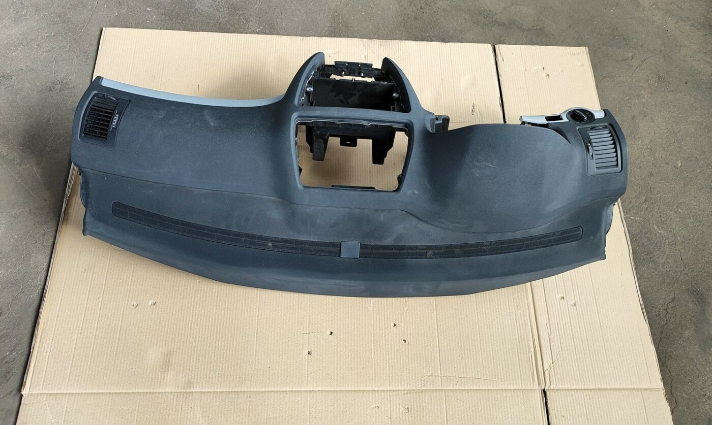 Mērinstrumentu panelis priekš SKODA OCTAVIA 2008 9 Mērinstrumentu panelis priekš SKODA OCTAVIA 2008