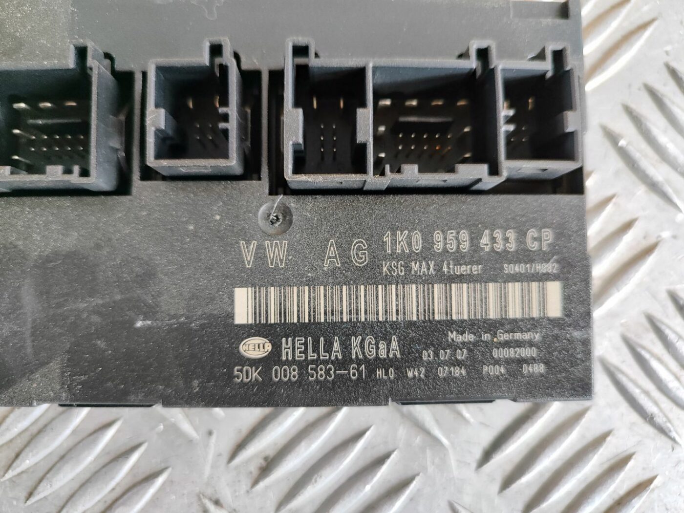 Komforta vadības bloks priekš SKODA OCTAVIA 2008 4 Komforta vadības bloks priekš SKODA OCTAVIA 2008