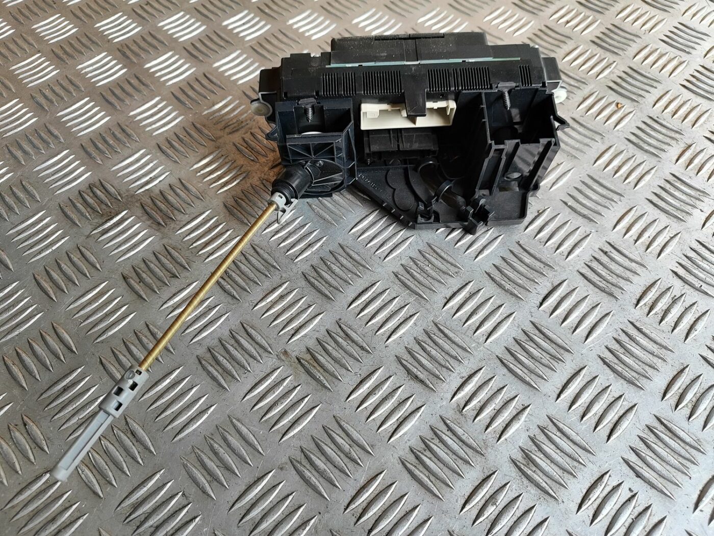 Klimata kontroles bloks priekš SKODA OCTAVIA 2008 6 Klimata kontroles bloks priekš SKODA OCTAVIA 2008