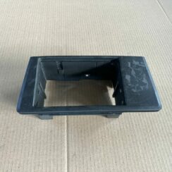 Automašīnas radio kronšteins priekš VOLVO S60 2007