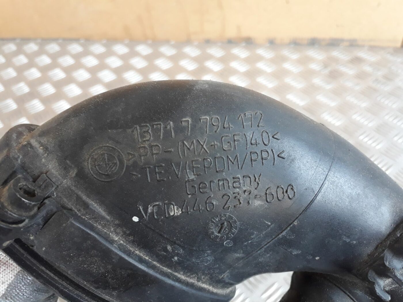 Turbīnas caurule priekš BMW 530D E61 2006 TOURING BLUE 3 Turbīnas caurule priekš BMW 530D E61 2006 TOURING BLUE