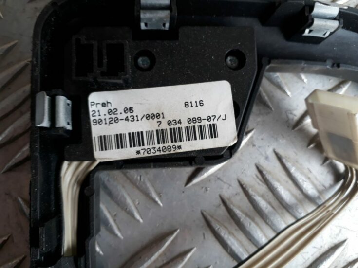 20230807 161739 result - Ātrumu pārslēgšanas vadības panelis priekš BMW 530 E61 2006