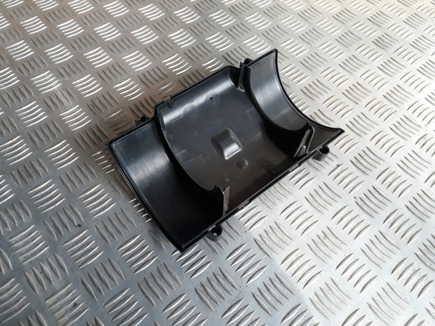 Salona plastmasa priekš BMW 530D E61 2006 TOURING BLUE 2 Salona plastmasa priekš BMW 530D E61 2006 TOURING BLUE