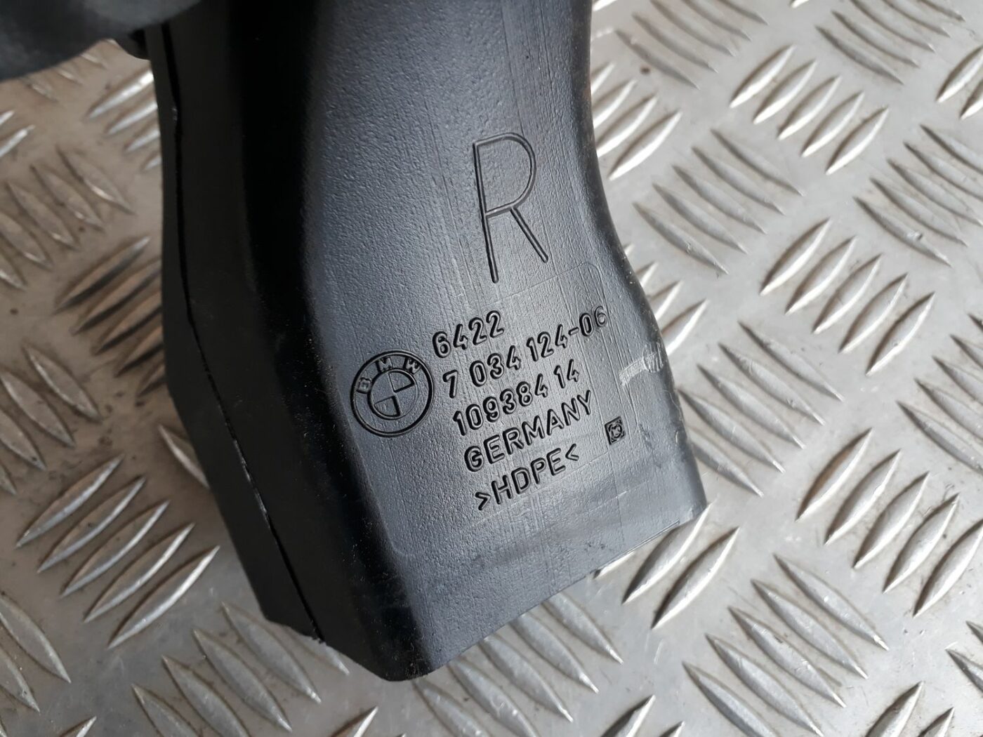 Salona gaisa vads priekš BMW 530D E61 2006 TOURING BLUE 3 Salona gaisa vads priekš BMW 530D E61 2006 TOURING BLUE