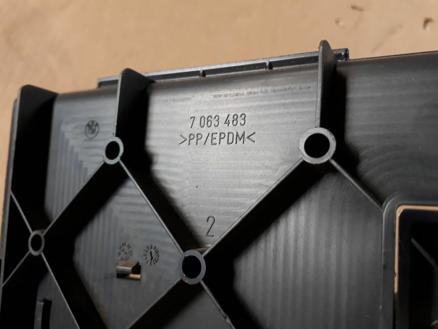 Salona plastmasa priekš BMW 530D E61 2006 TOURING BLUE 5 Salona plastmasa priekš BMW 530D E61 2006 TOURING BLUE