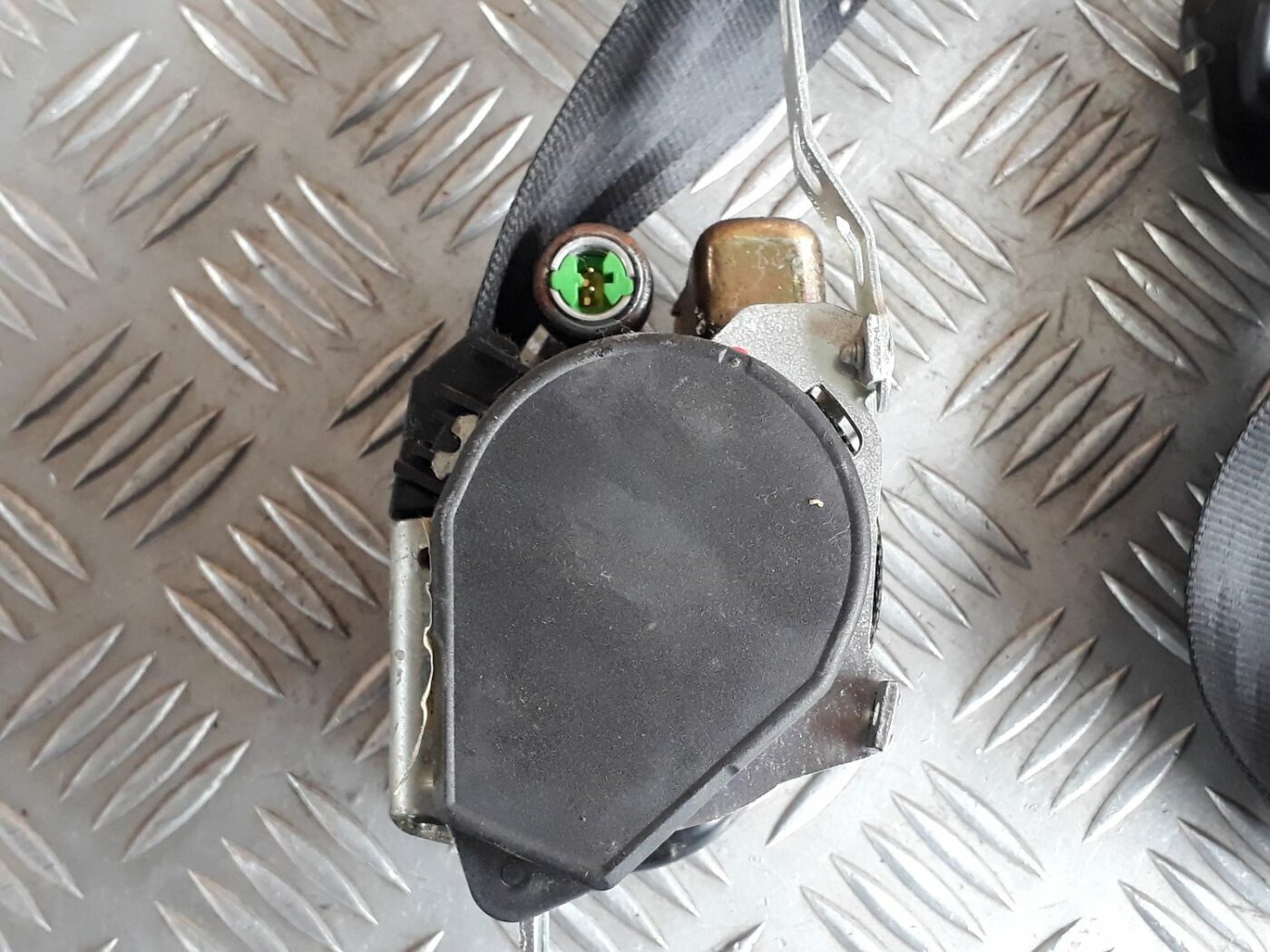 Priekšējā labā drošības josta priekš SEAT IBIZA 2005 5 Priekšējā labā drošības josta priekš SEAT IBIZA 2005